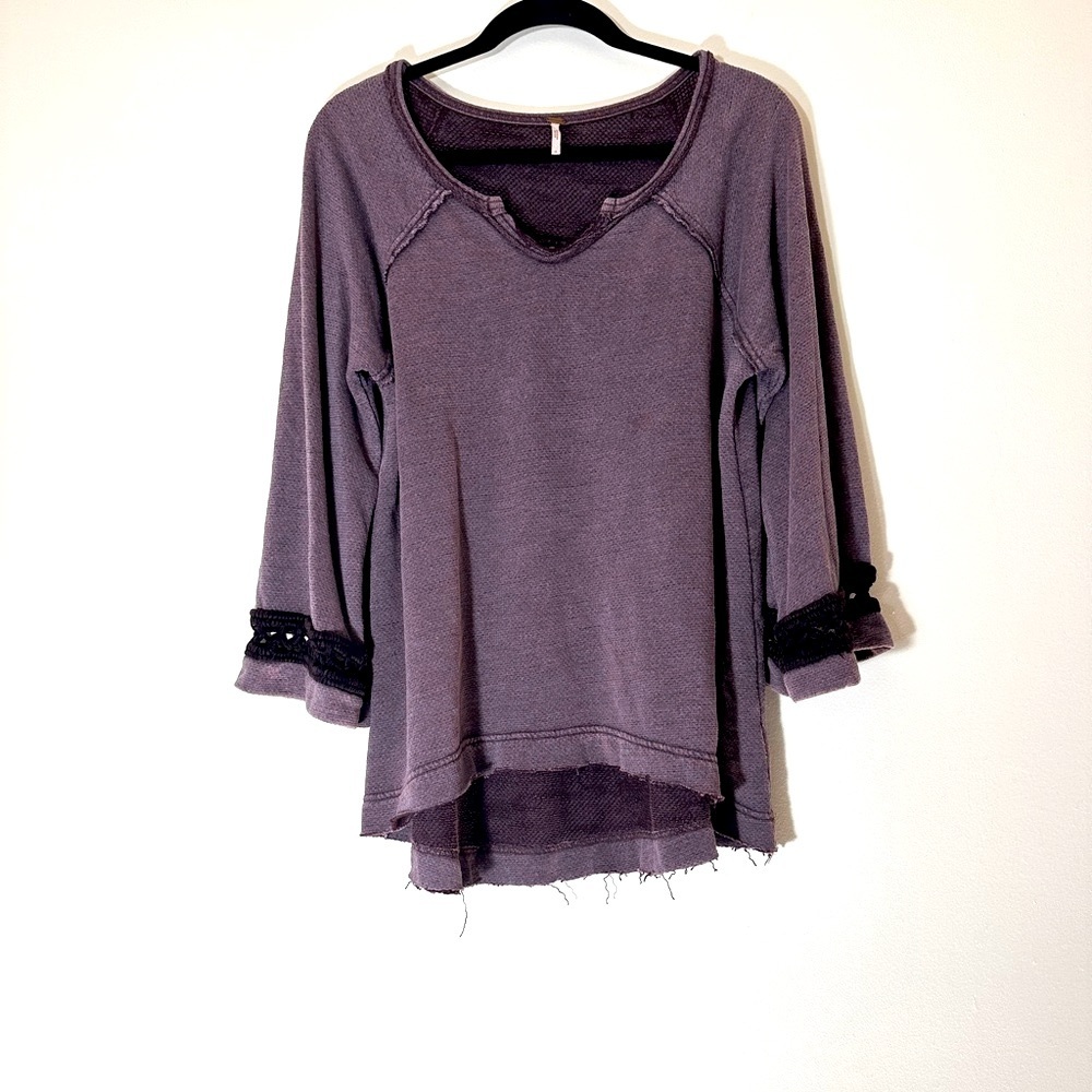 Free People Oversized Boho Crochet Distressed Tunic sweater v neck size small